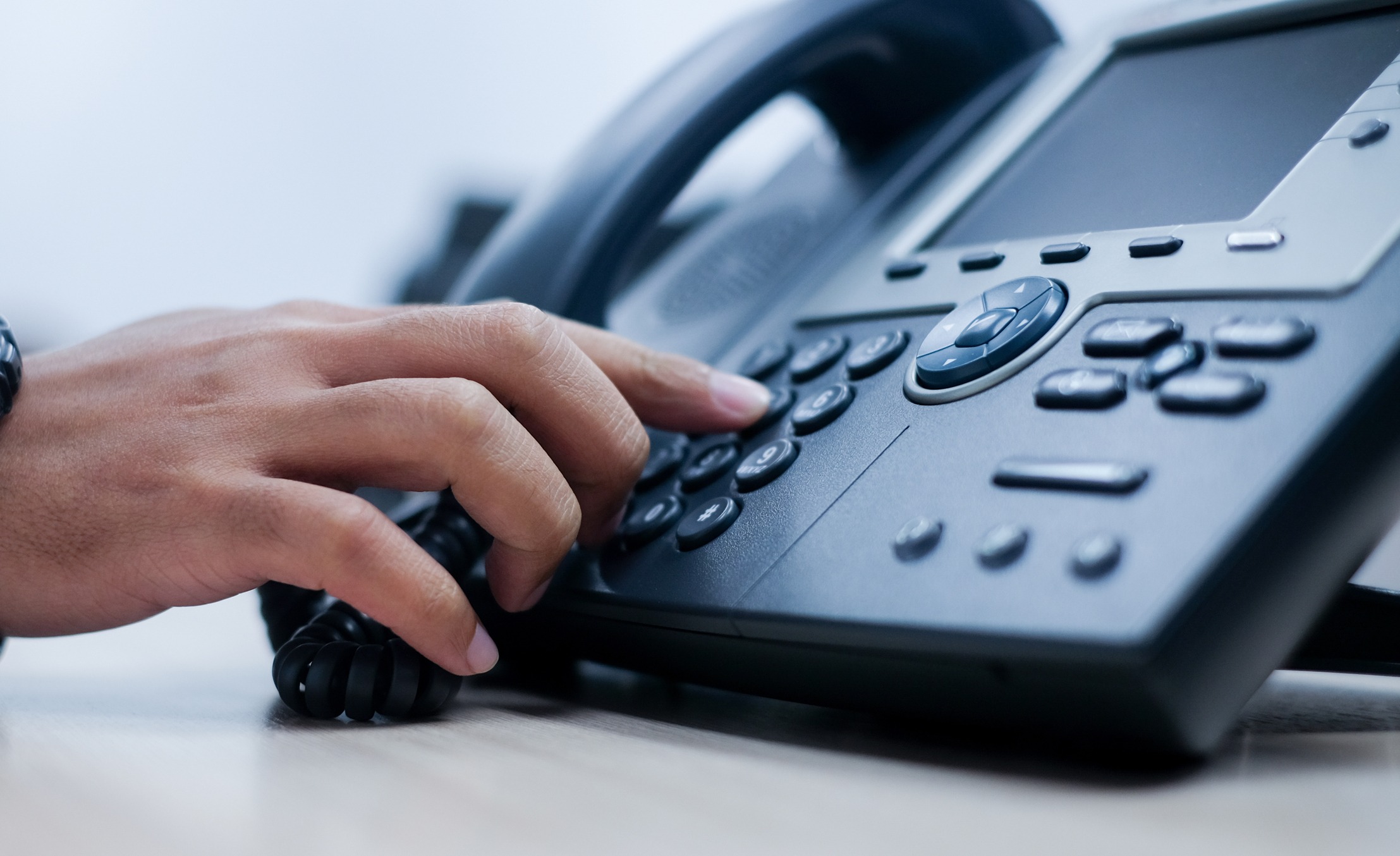 How can you tell if your company requires a cloud phone service?